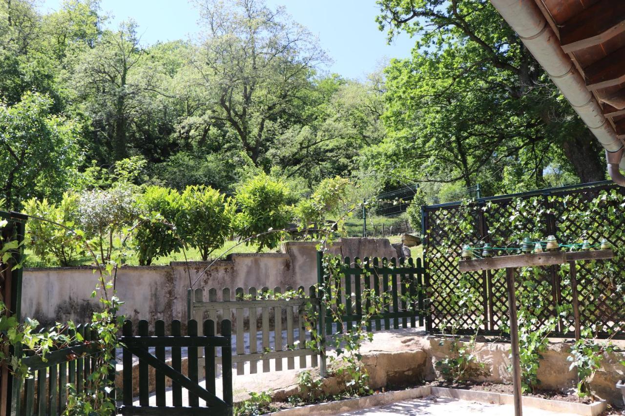 Apartamentos Rurales Casa Lafuente Luquiano Екстер'єр фото