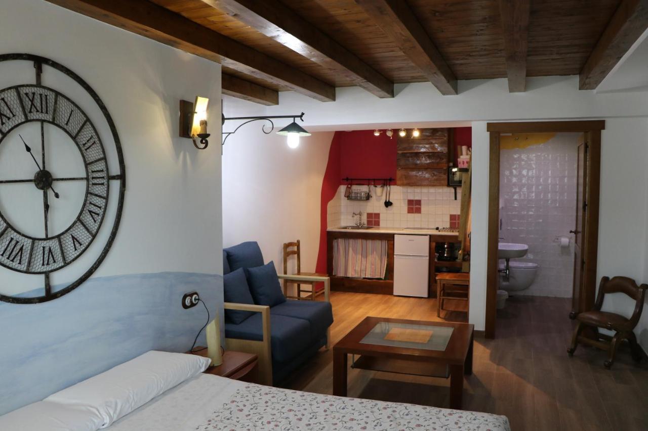 Apartamentos Rurales Casa Lafuente Luquiano Екстер'єр фото